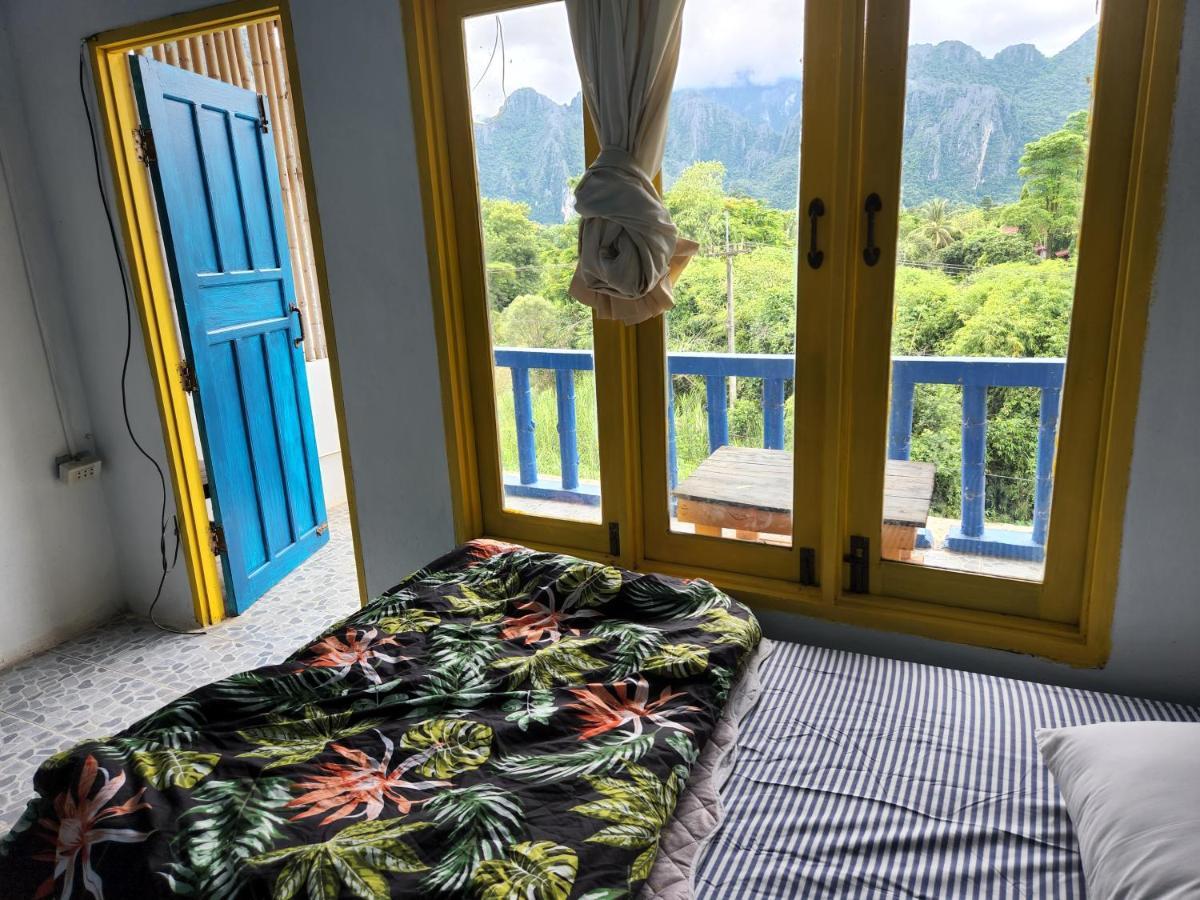 Blue Guesthouse Vang Vieng Exterior photo